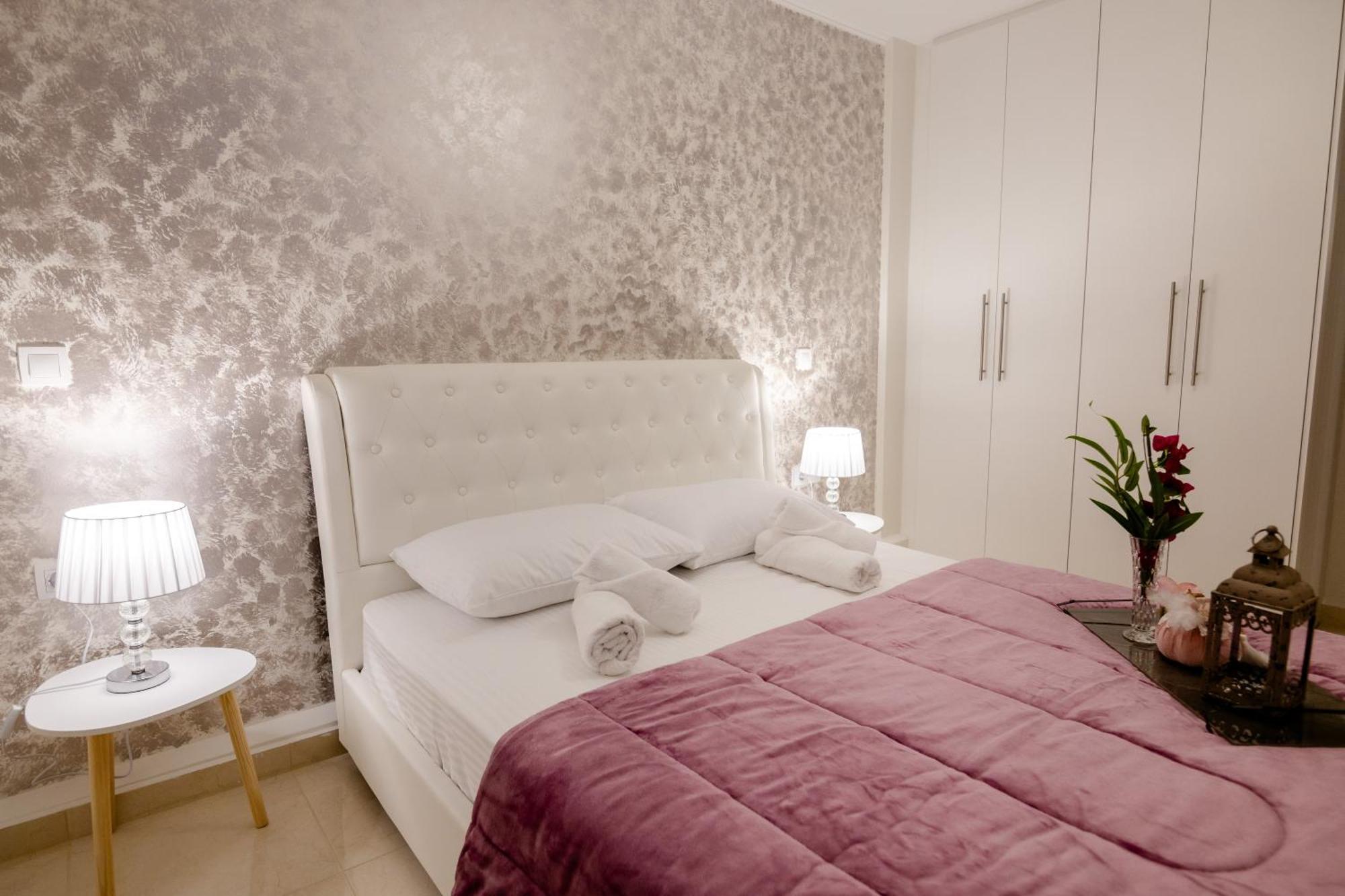 Ethereal Oasis Penthouse Villa Salamine